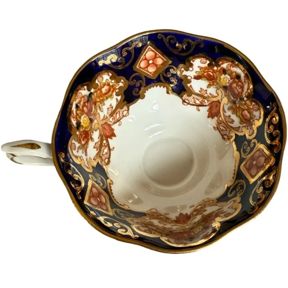Vintage Royal Albert Bone China “Hierloom” Pattern 3-Piece Set